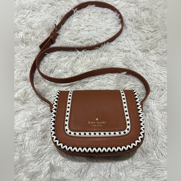 Kate Spade Small Lietta Sheffield Leather Crossbody Bag - Picture 2 of 9